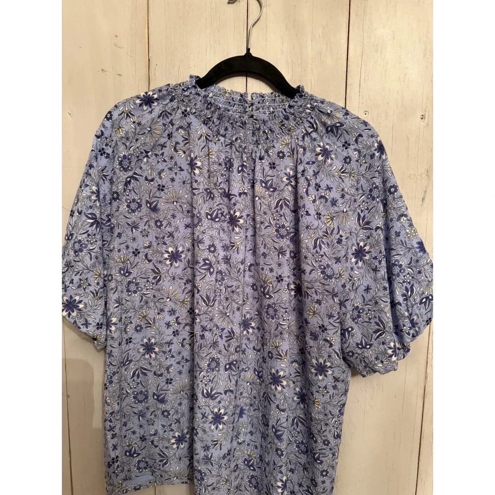 Ann Taylor LOFT Light Blue Floral Blouse Lg Puff Balloon Sleeve Cottage Core Top